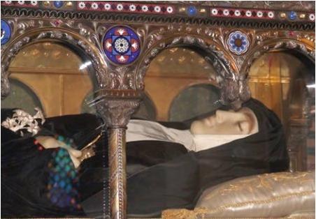 Santa Margarita María Alacoque incorrupta