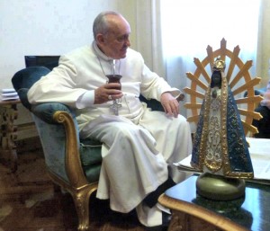 El Papa Francisco y la Virgen de Luján