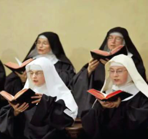 Benedictinas cantando (ft img)