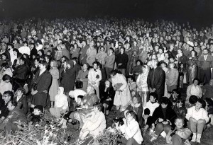 multitudes en ballinspittle 1985